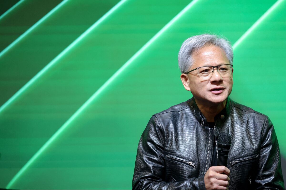 El CEO de Nvidia, Jensen Huang, perdió 10 mil millones de dólares en un día