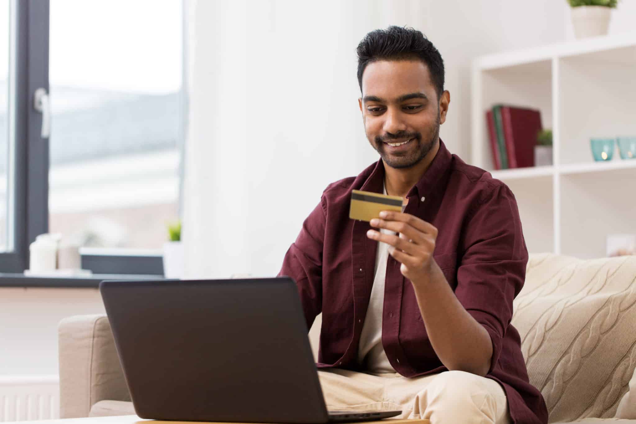 El comercio electrónico registra tendencias de gasto positivas