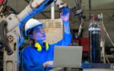 Empresas que contratan empleos de IA: redactor técnico, ingeniero, ventas