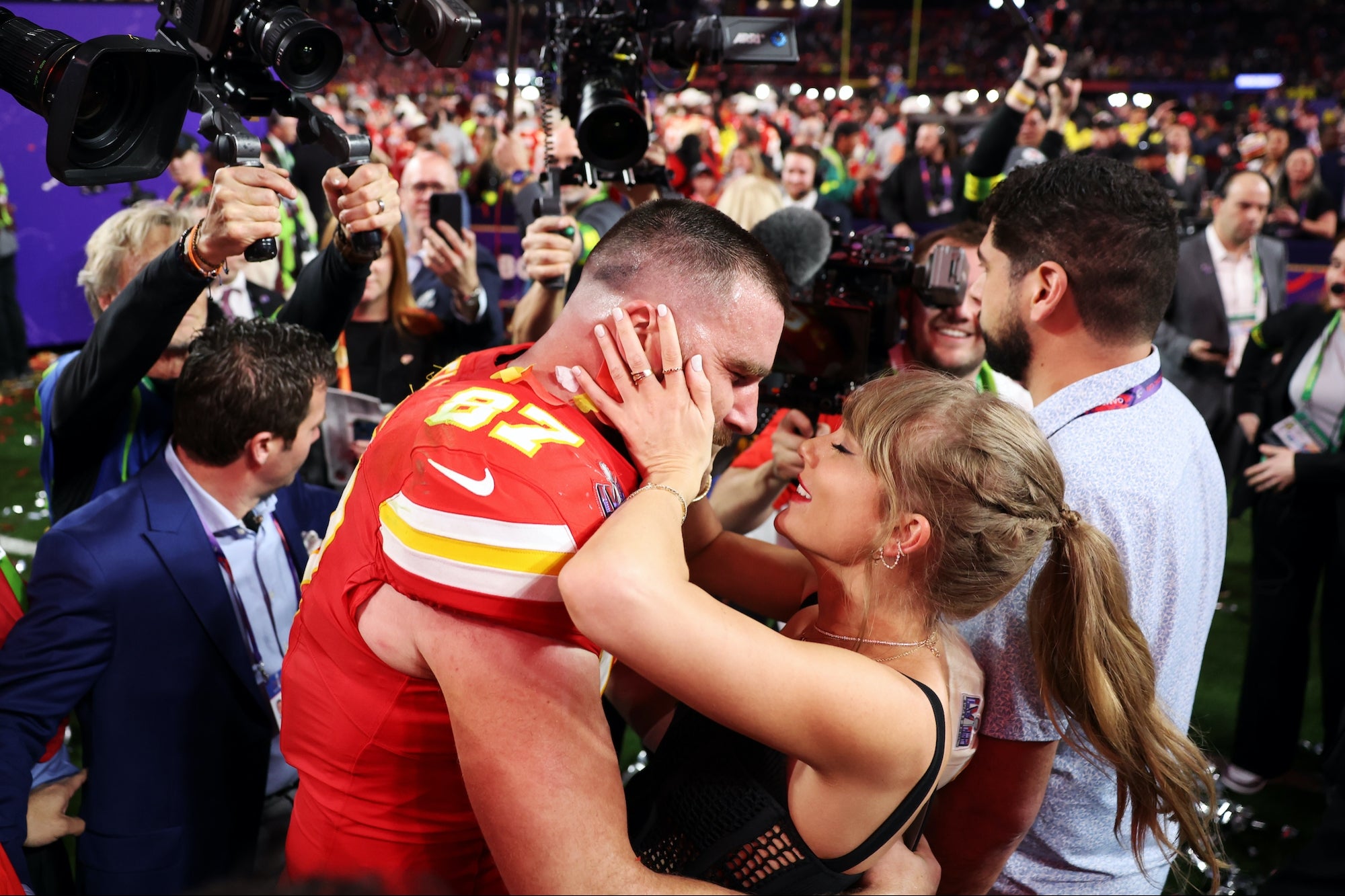 Taylor Swift está preparando jugadas para los Kansas City Chiefs