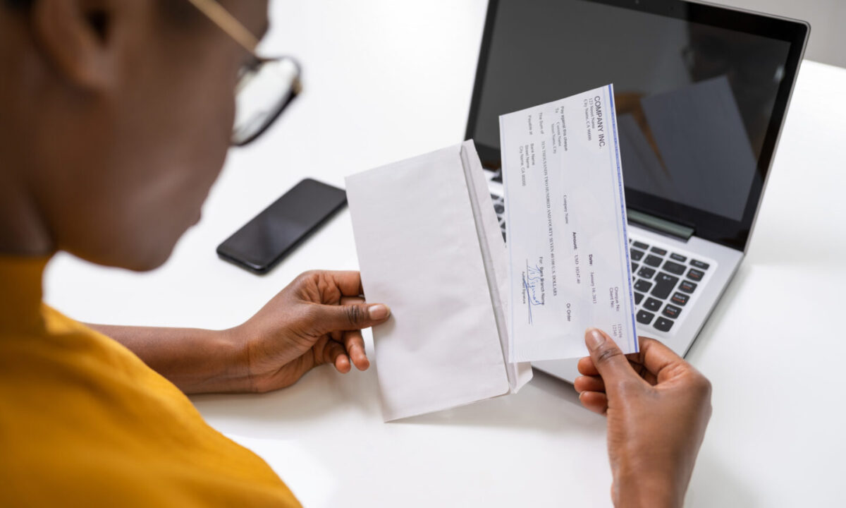 Vivir de cheque en cheque: ¿una dificultad o un buen presupuesto?