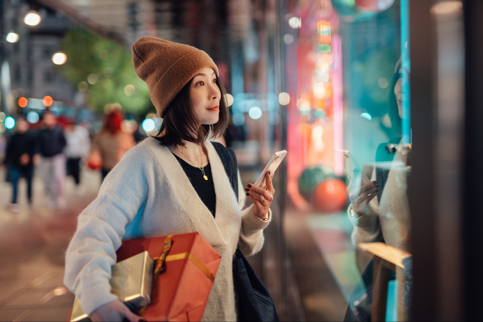 Cinco estrategias del Black Friday para convertir a los buscadores de vacaciones en compradores instantáneos