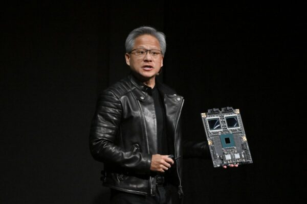 El CEO de Nvidia defiende su foso mientras los laboratorios de IA cambian la forma en que mejoran sus modelos de IA