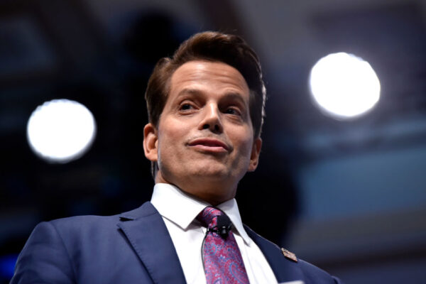 El patrimonio de quiebra de FTX demanda a Anthony Scaramucci, FWD.us y otros