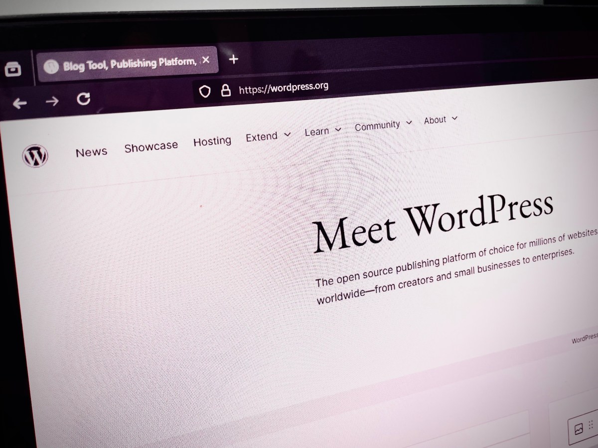 El propietario de WordPress.com, Automattic, adquiere el corrector gramatical Harper