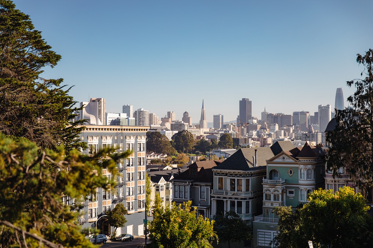 Aprovechando el regreso a la oficina: Big City Real Estate Insights