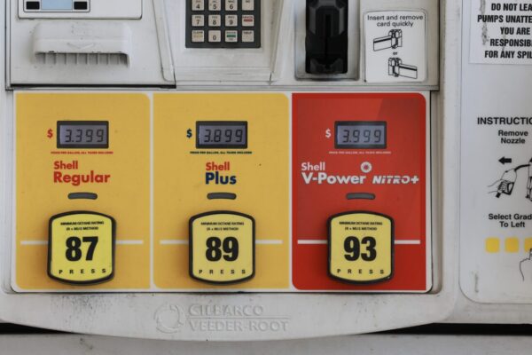 Gas pump
