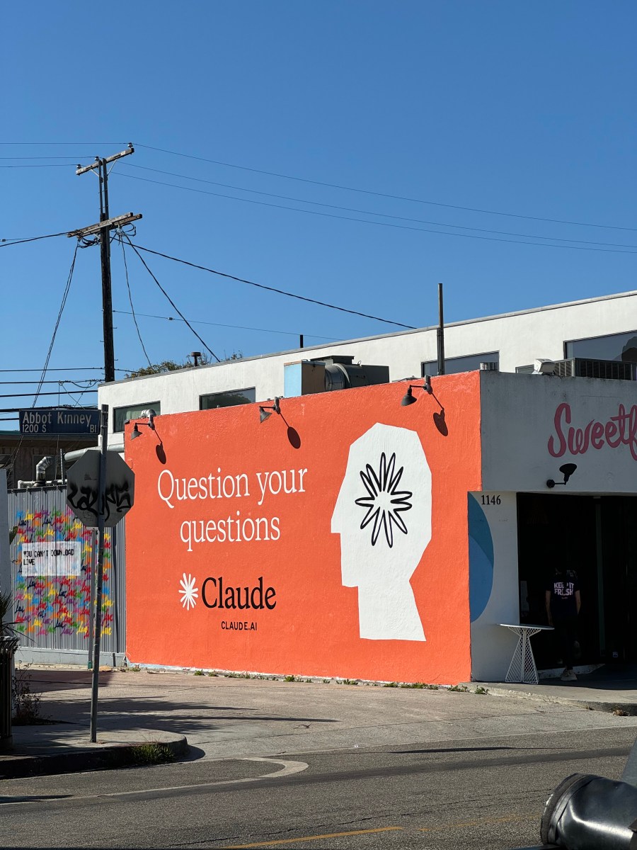 La abyecta rareza de los anuncios de IA