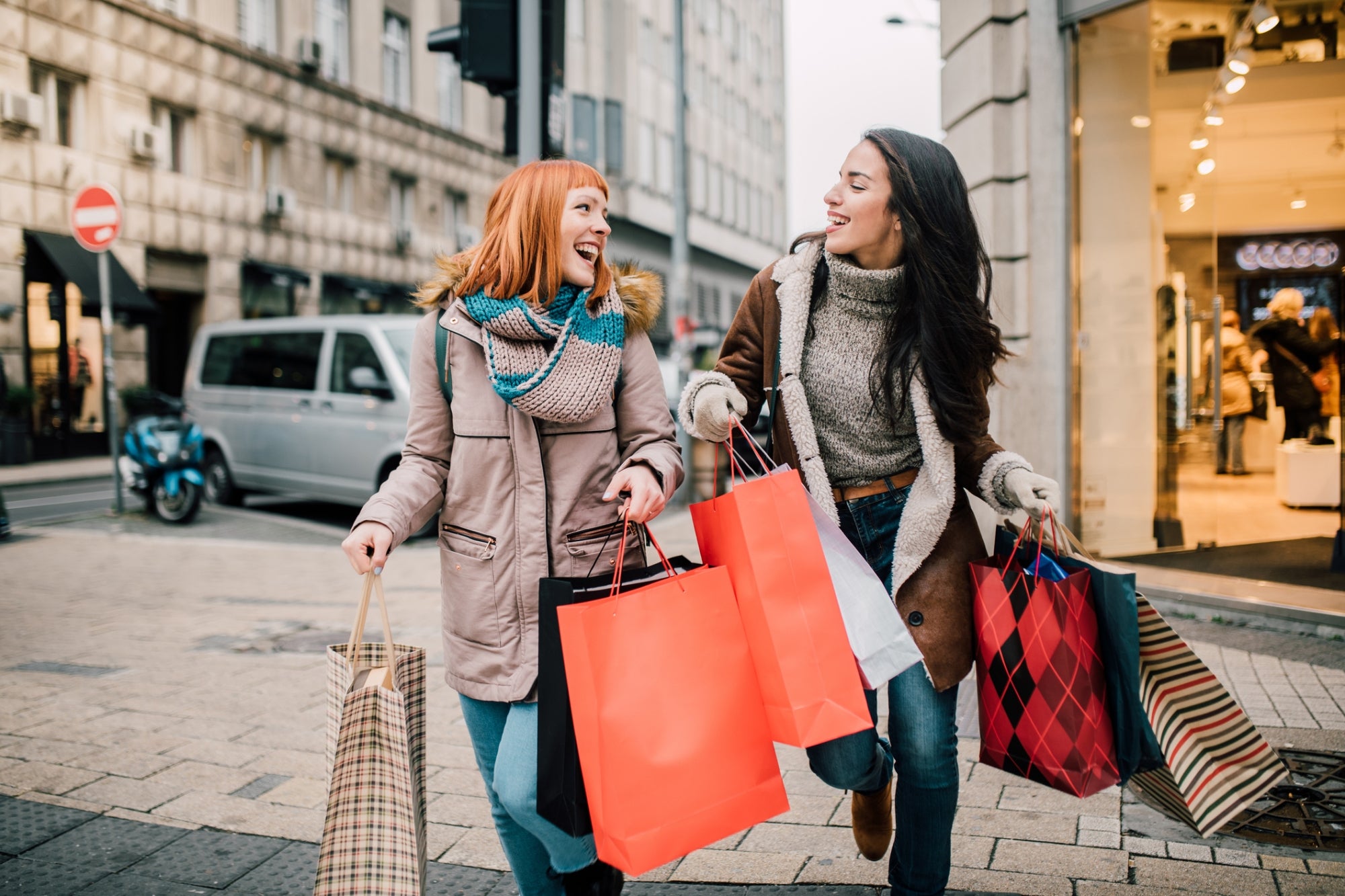No apueste por las ventas navideñas para ahorrar resultados: aquí le mostramos cómo atraer al cliente que busca descuentos durante todo el año
