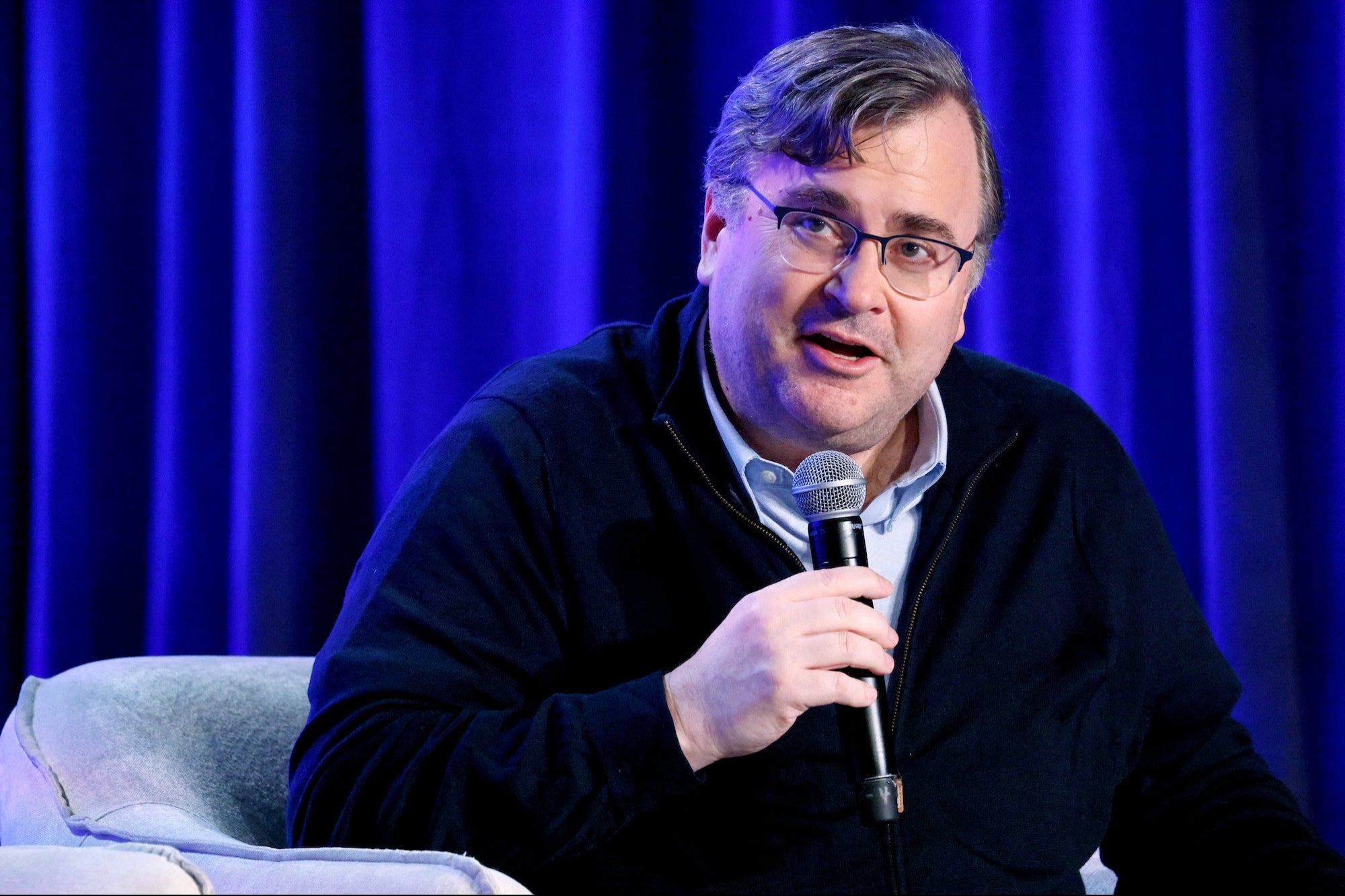 Reid Hoffman de Linkedin lanza a Manas Ai, una nueva startup bio