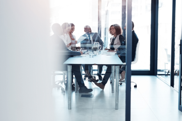 ¿Por qué compra de marketing en grupo vence a ABM cada vez?