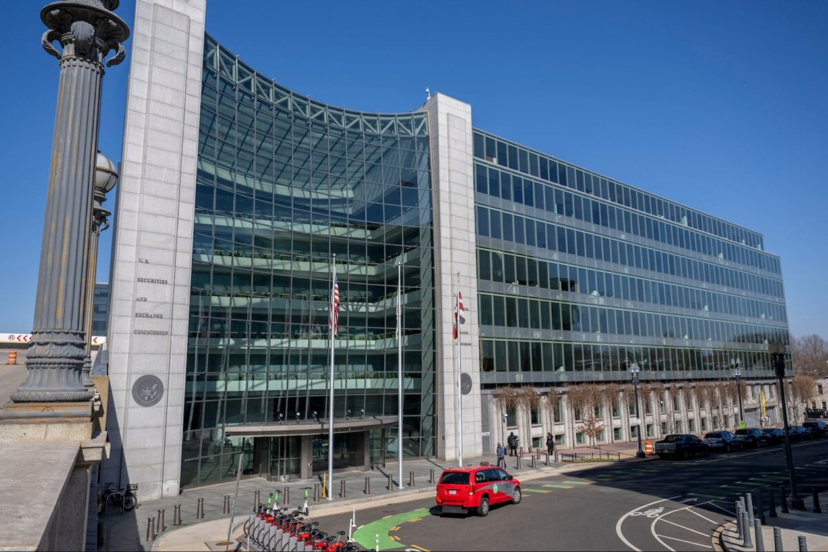 SEC ofrece un incentivo de compra de $ 50k; Departamento de educación $ 25k