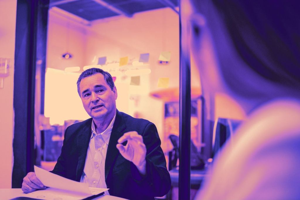 Cómo los fundadores pueden generar una confianza duradera con los inversores